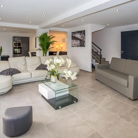 Holiday T5 Premium- 200m² By Interhome 펜션 종자